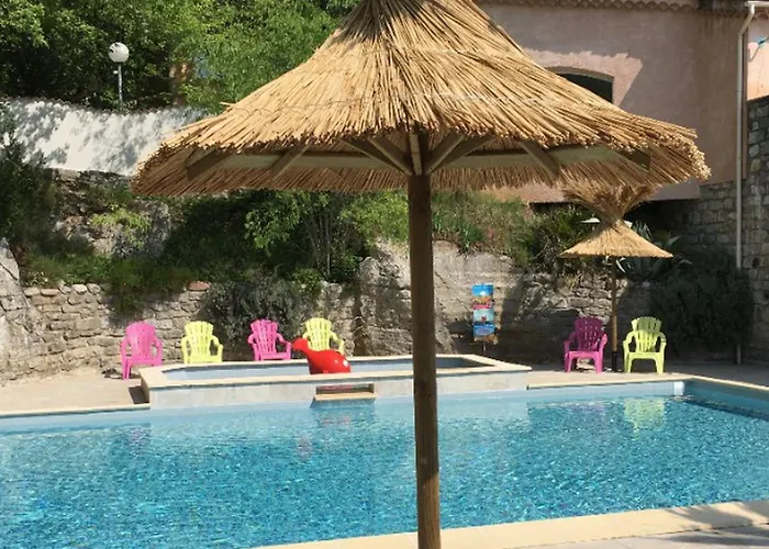 مكان تخييم Cosy Avec Terrasse A - Api-1-52-1393 فوغ