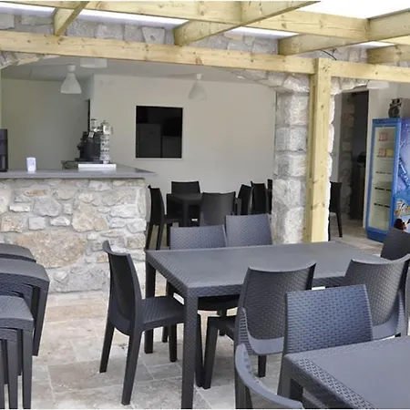 Cosy Avec Terrasse A - Api-1-52-1393 مكان تخييم *